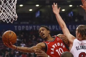  哈里伯顿助攻上双步行者轻取活塞收获三连胜